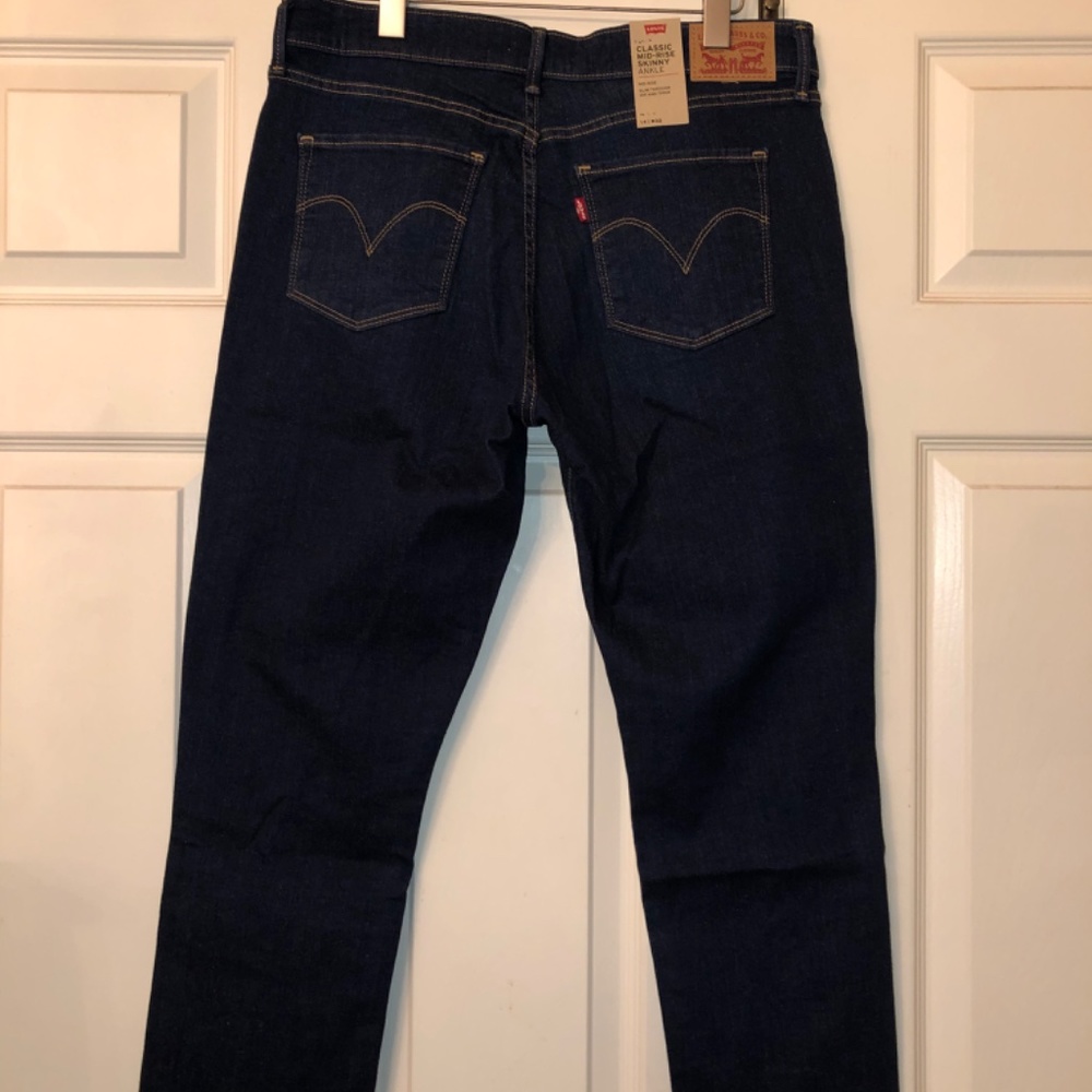 Levi’s Jeans - Picture 4 of 4